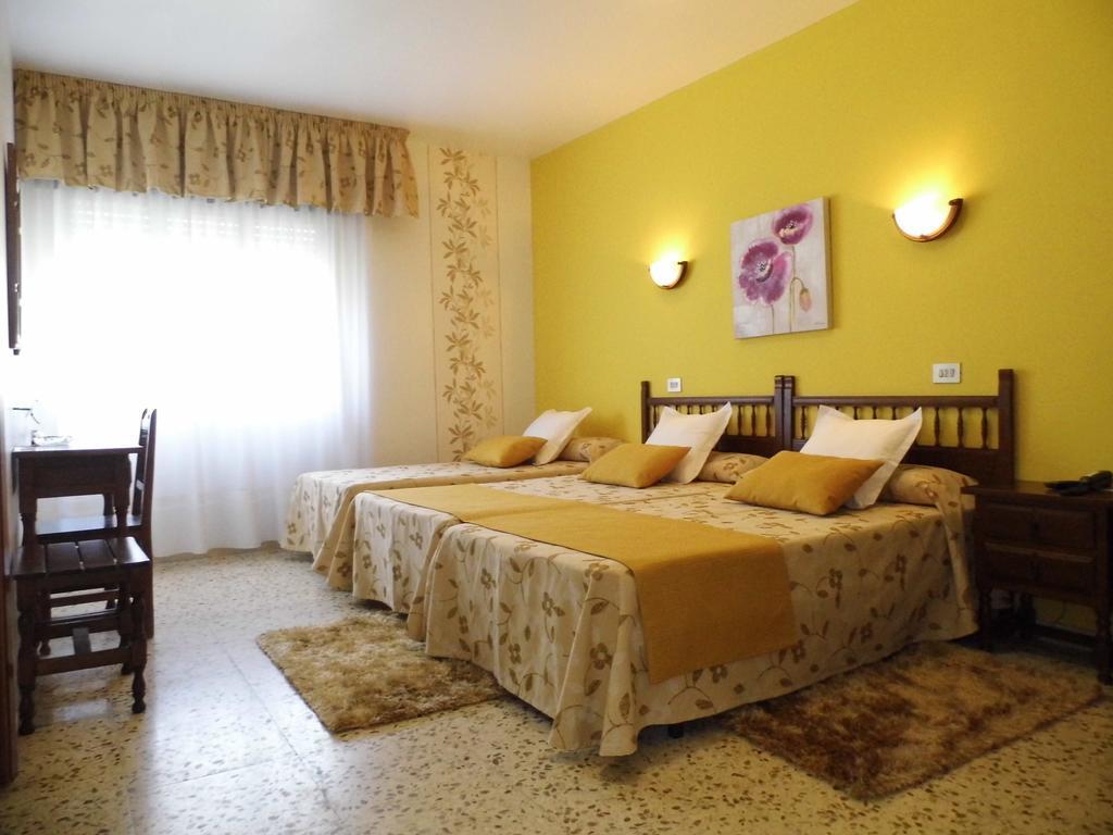 Hotel Arboleda Playa de la Lanzada Стая снимка