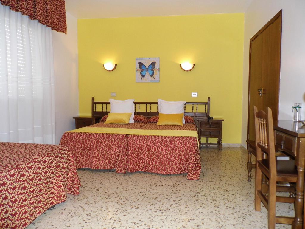 Hotel Arboleda Playa de la Lanzada Стая снимка