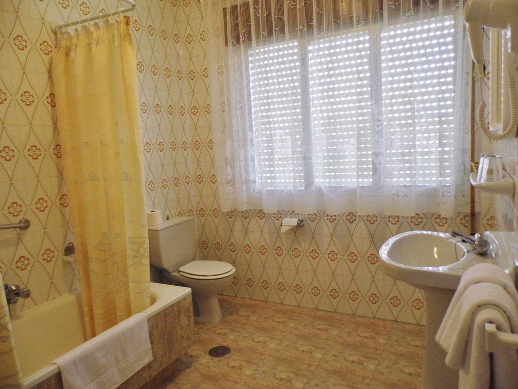 Hotel Arboleda Playa de la Lanzada Стая снимка
